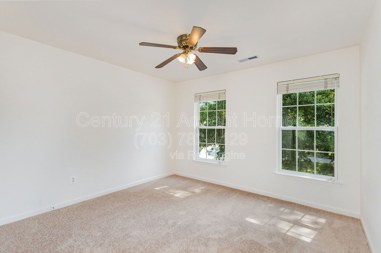 9780 Lorraine Carol property image