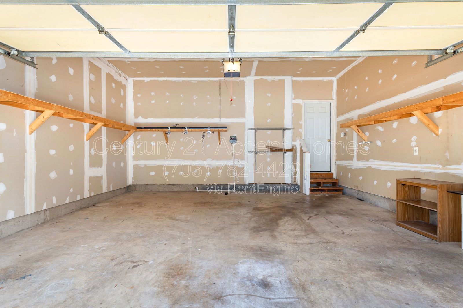 9780 Lorraine Carol property image