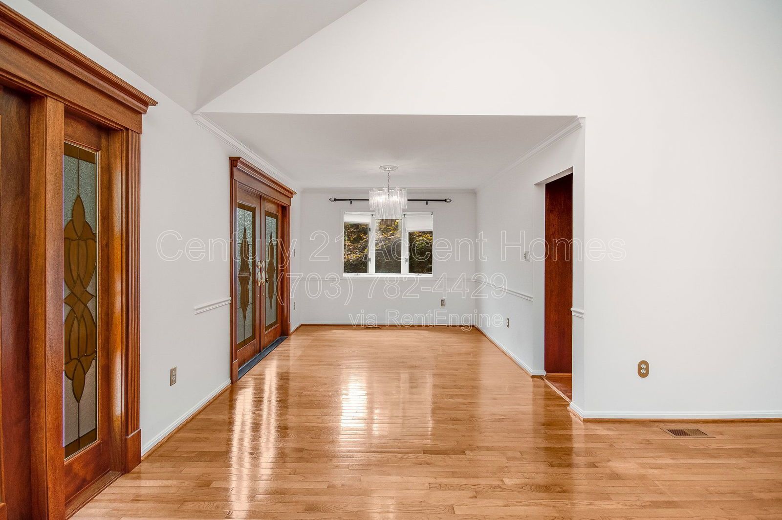 4572 Shetland Green property image