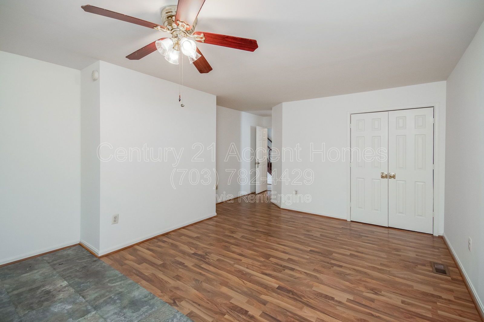 4572 Shetland Green property image