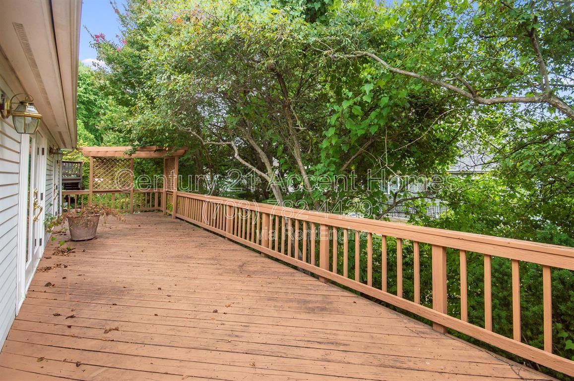 4572 Shetland Green property image