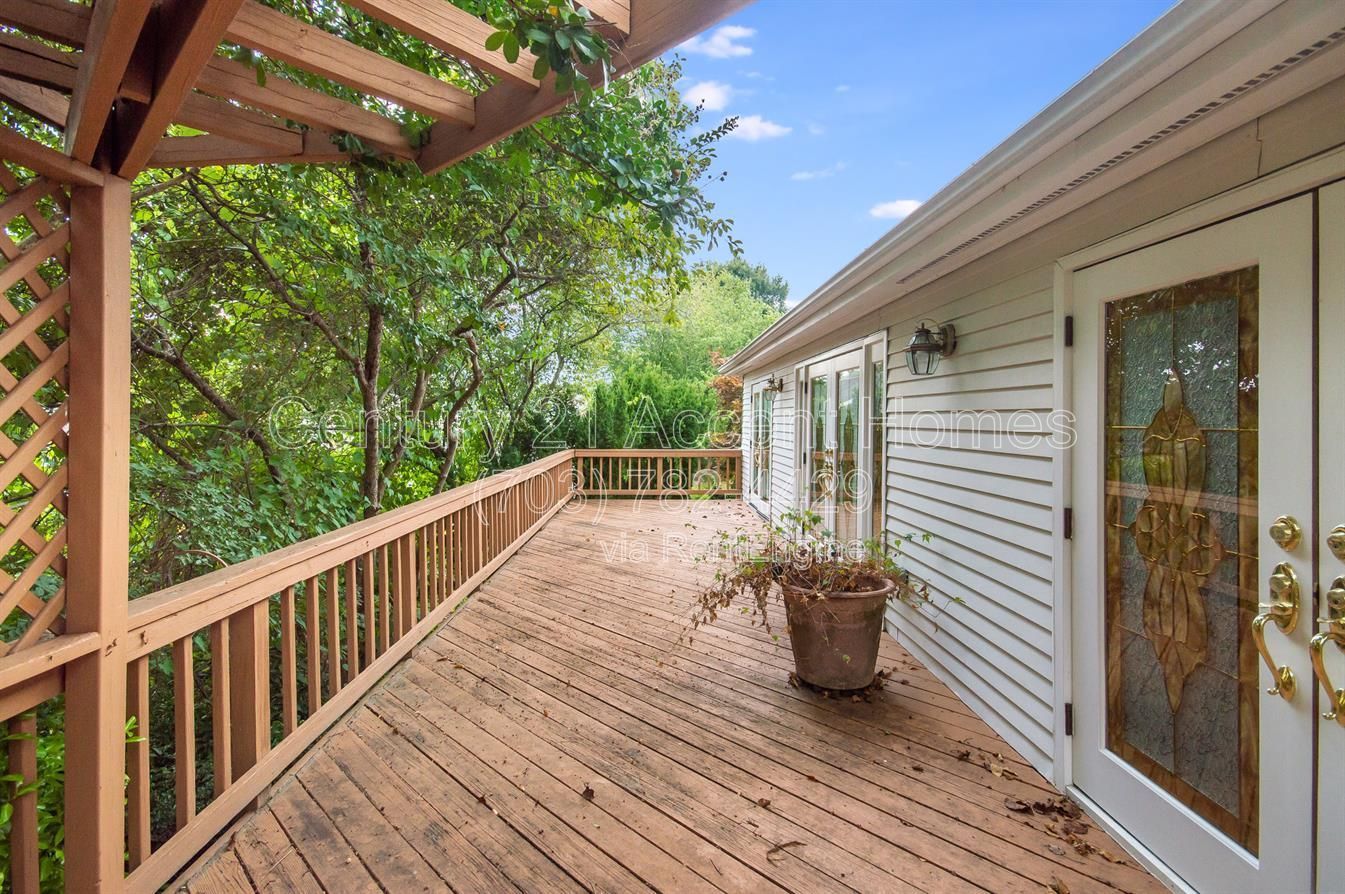 4572 Shetland Green property image