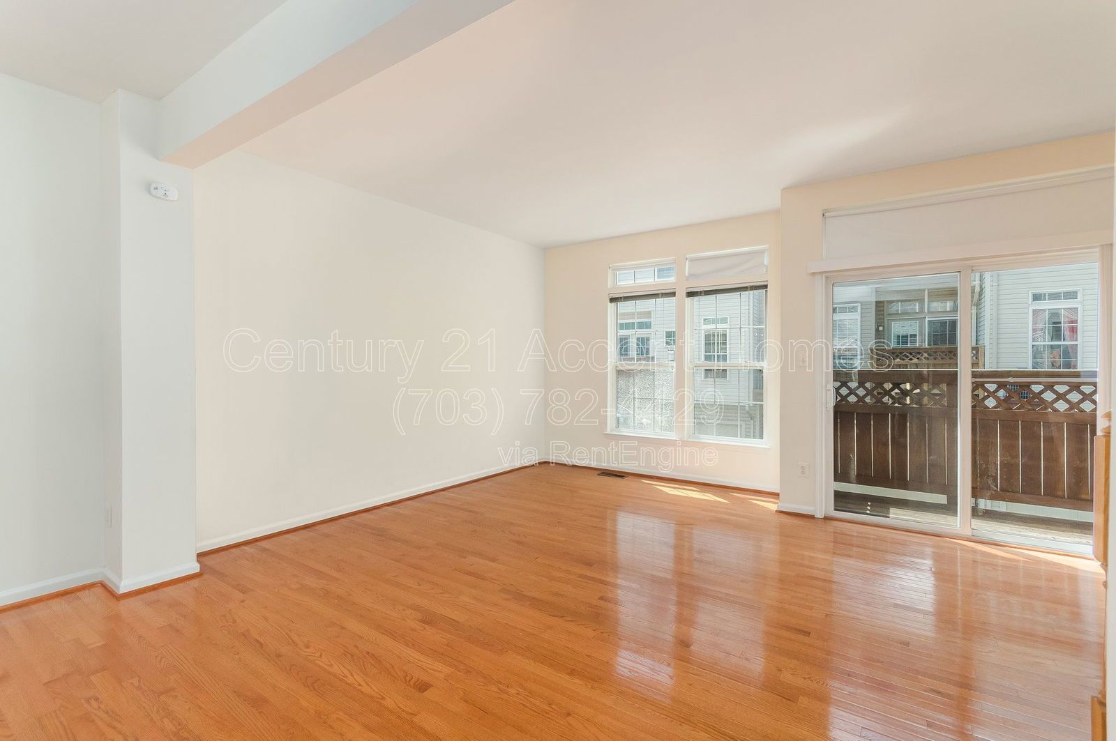 1030 Harrison Circle property image