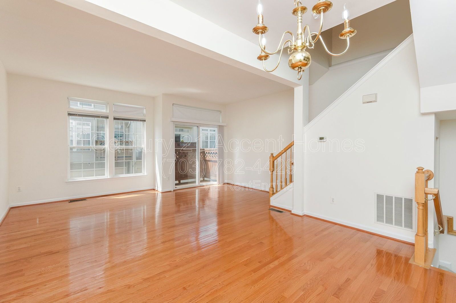 1030 Harrison Circle property image