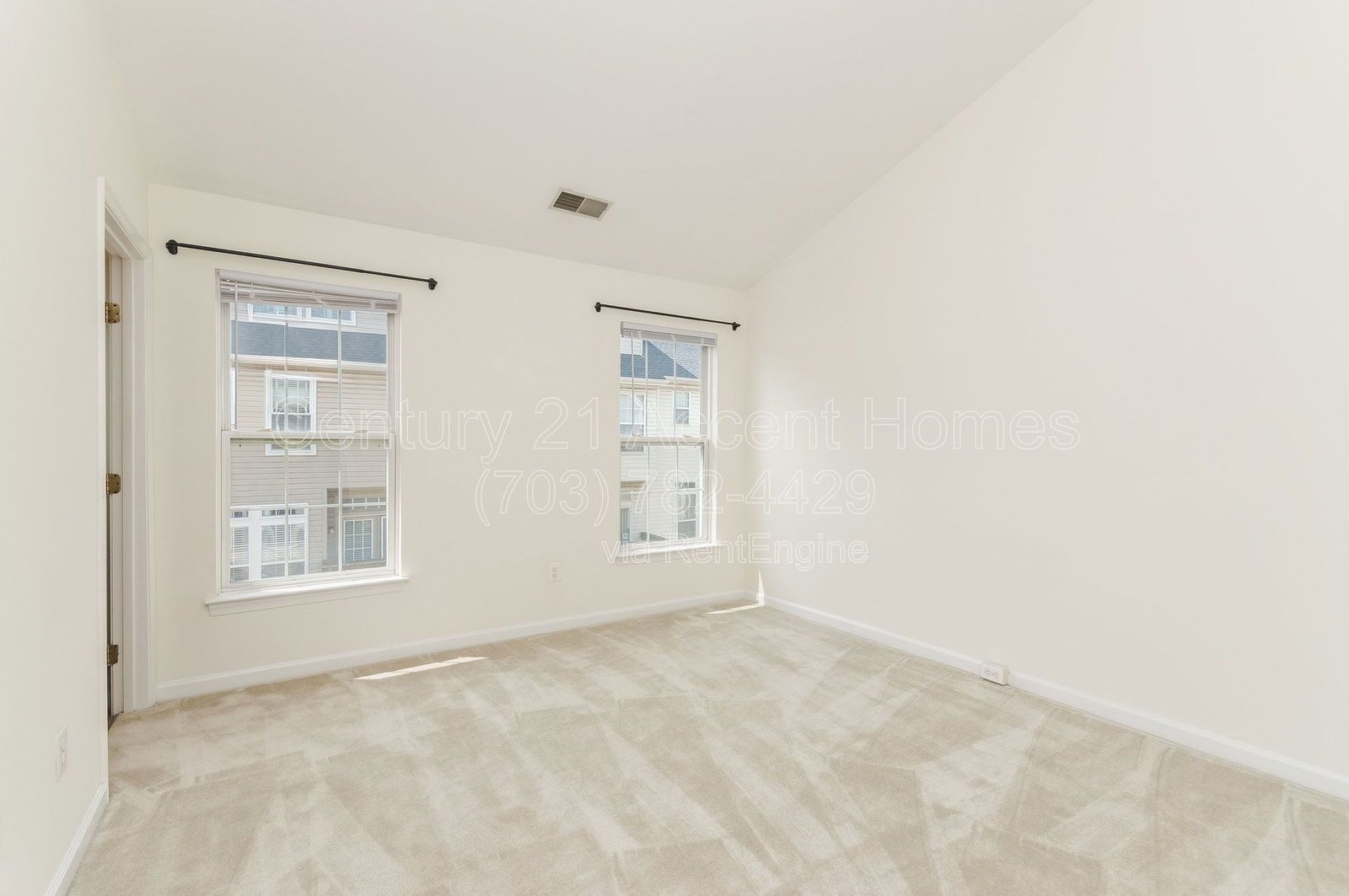 1030 Harrison Circle property image