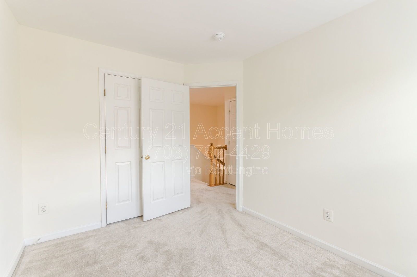 1030 Harrison Circle property image