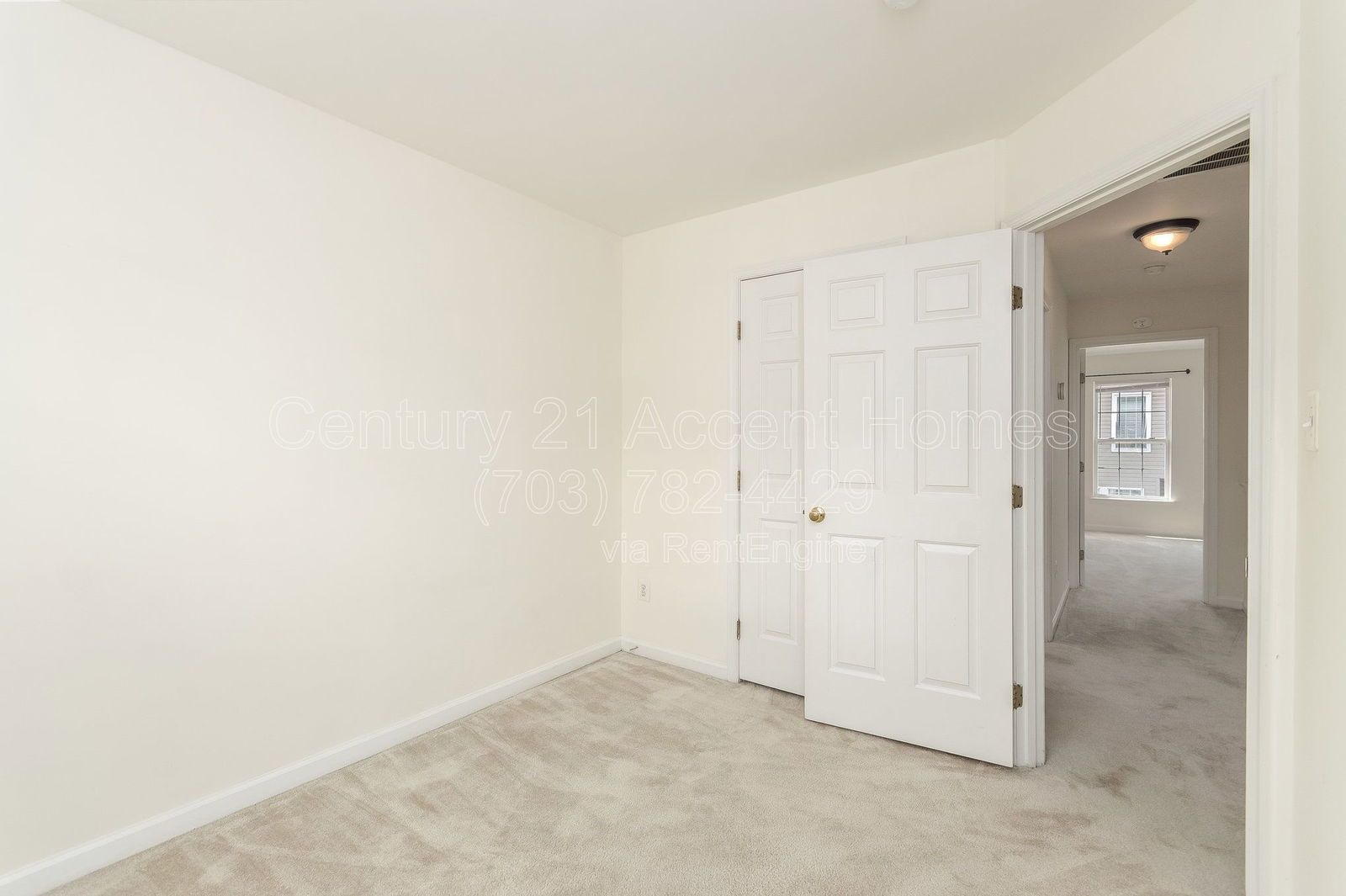 1030 Harrison Circle property image