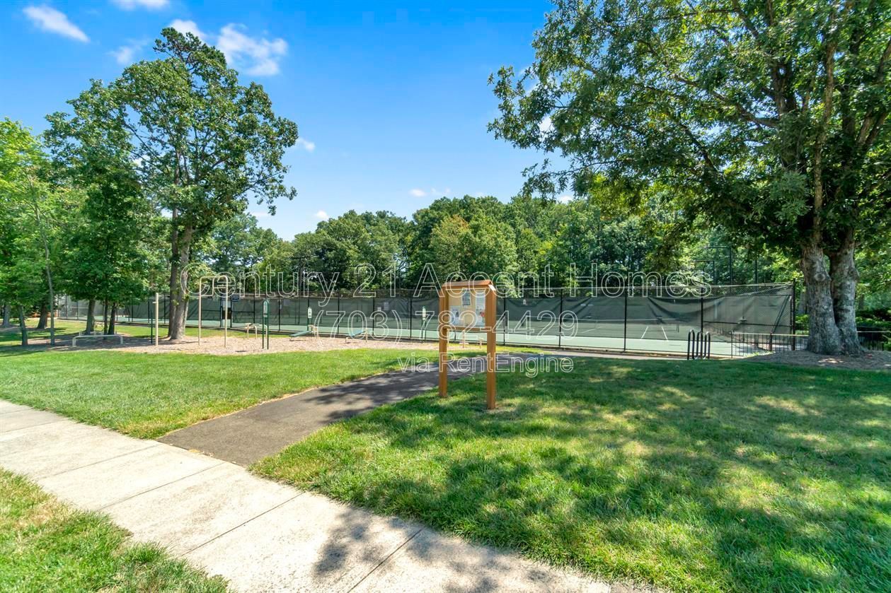 2881Burgun property image