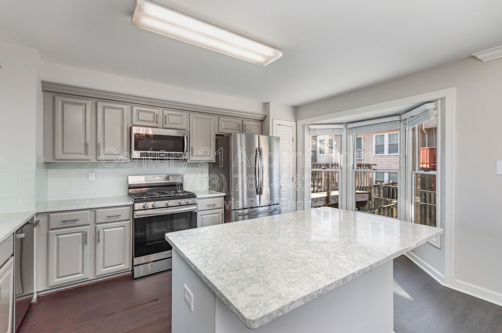 14328SiloV property image