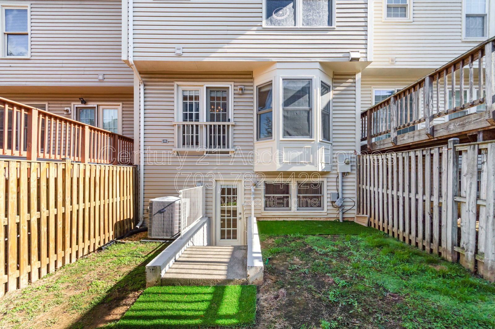 14328SiloV property image