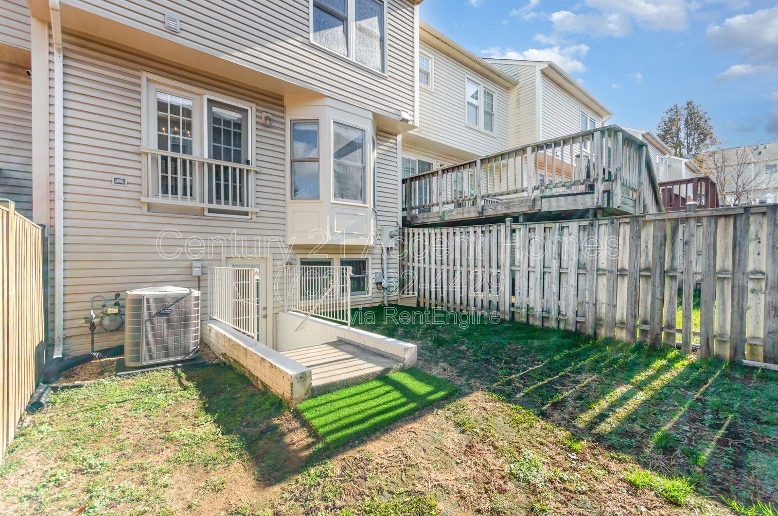 14328SiloV property image