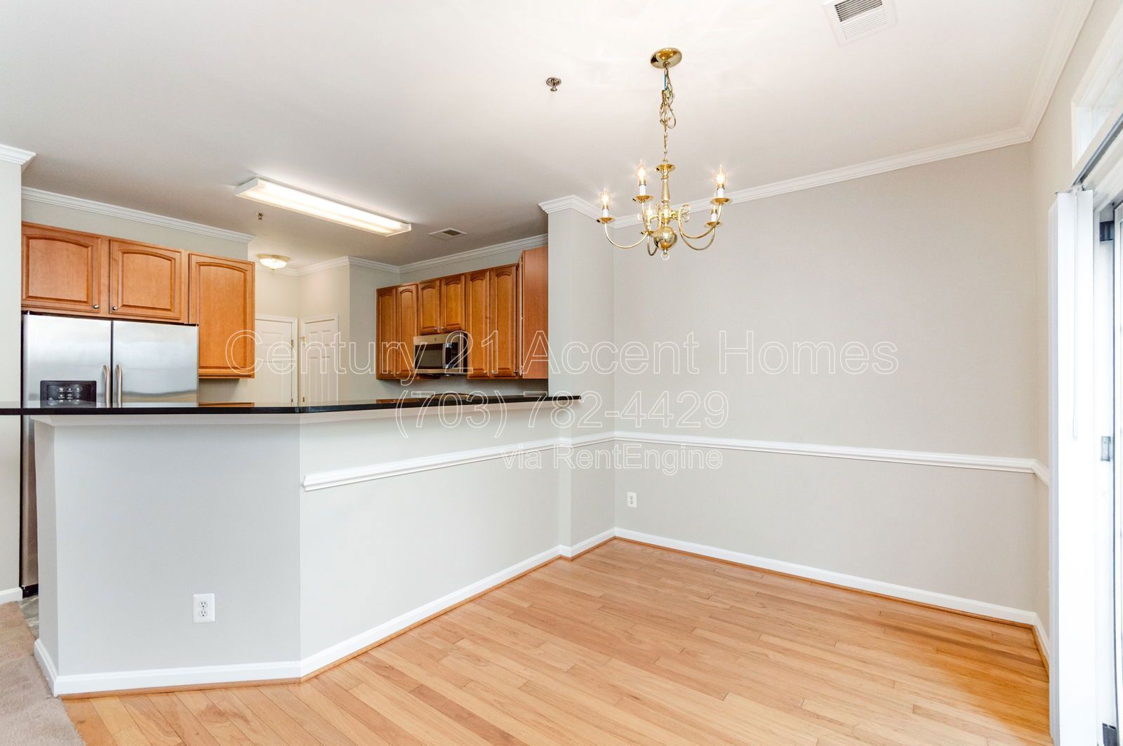 8932Milfor property image