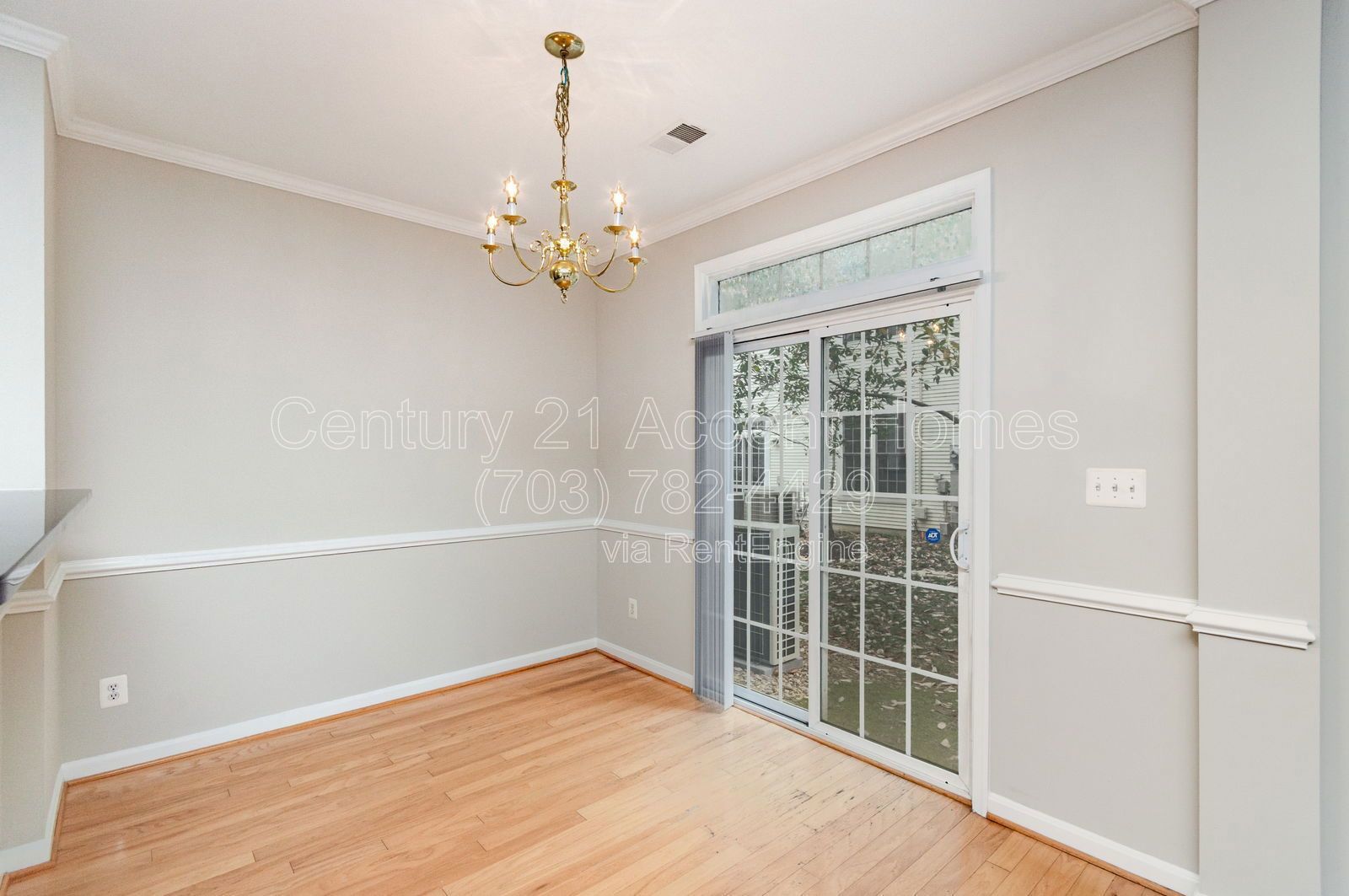 8932Milfor property image