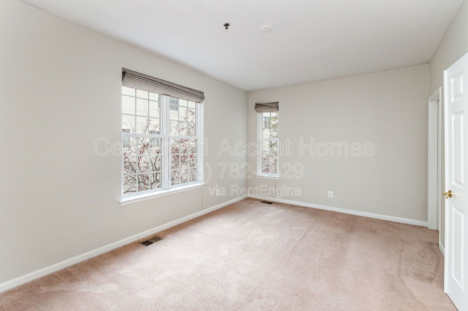 8932Milfor property image