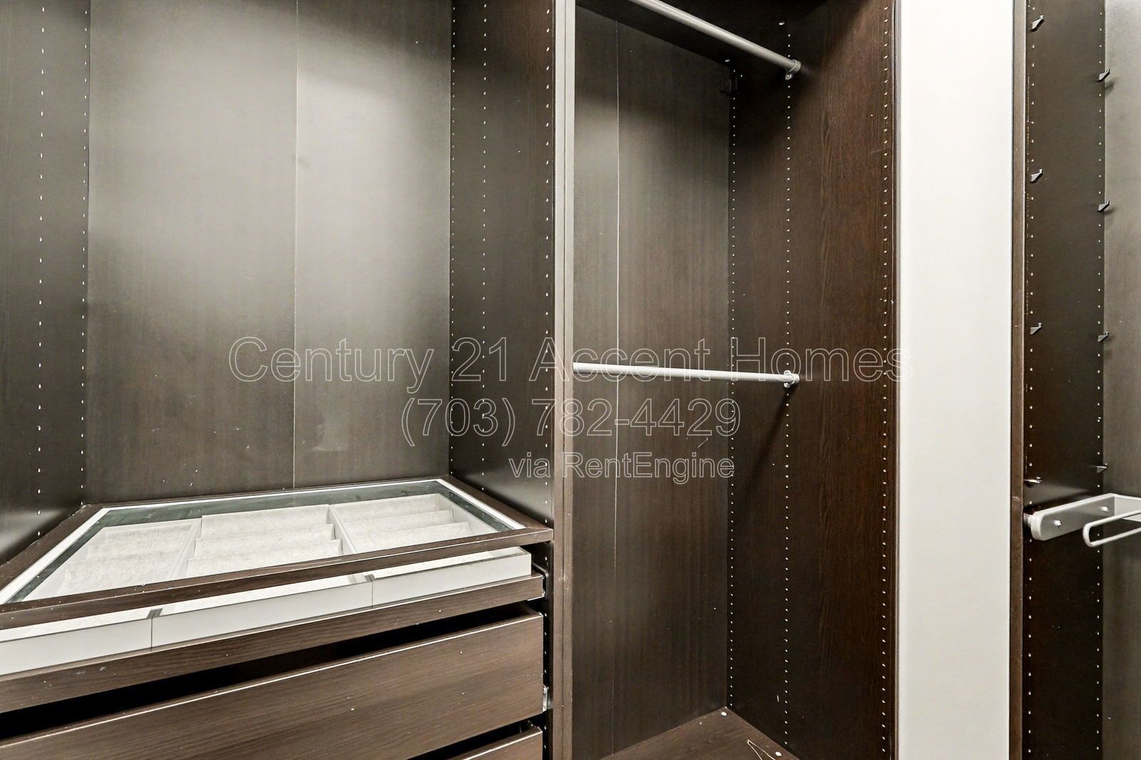 402 stabler Ln property image