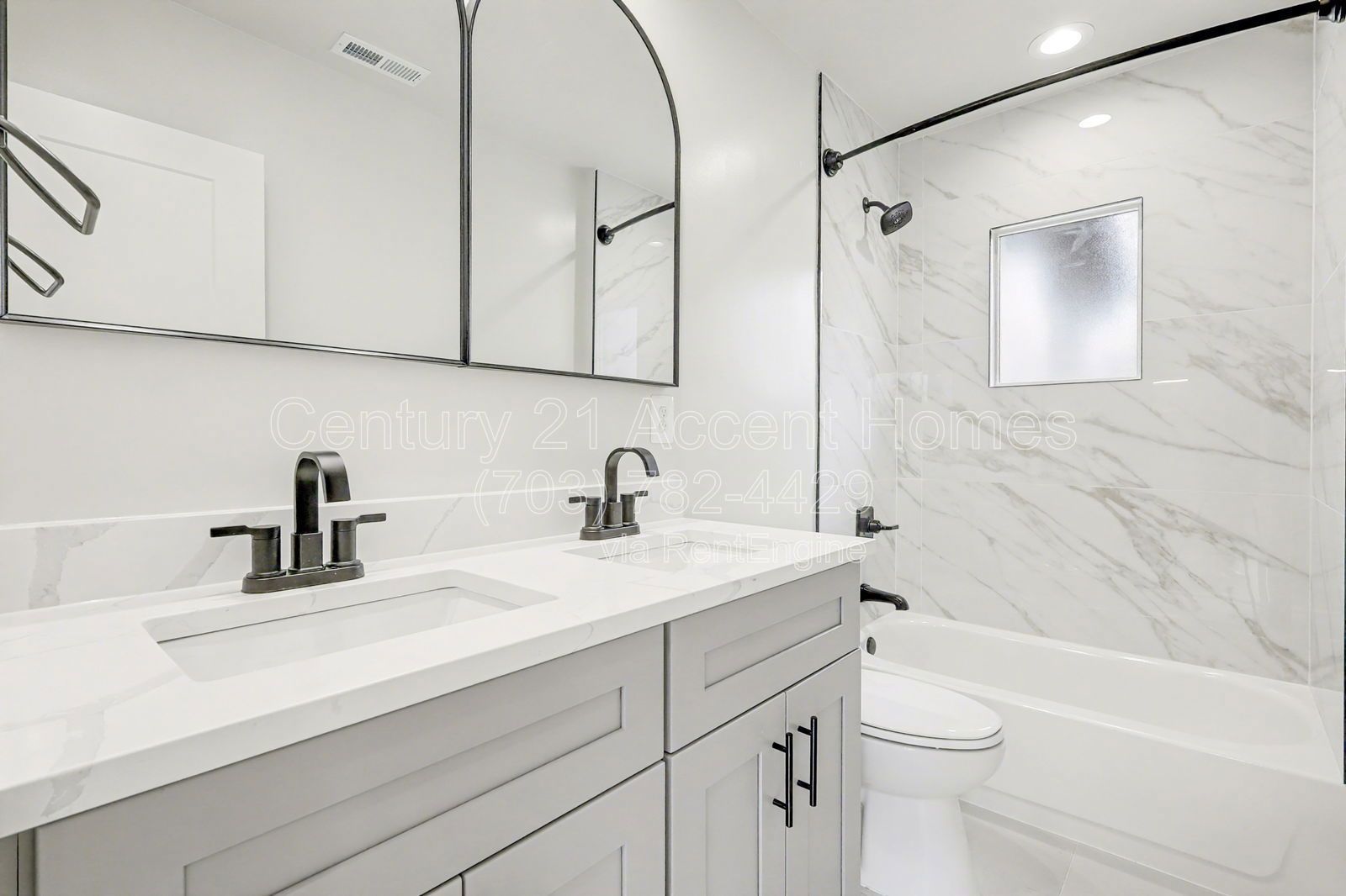 12101Fortw property image