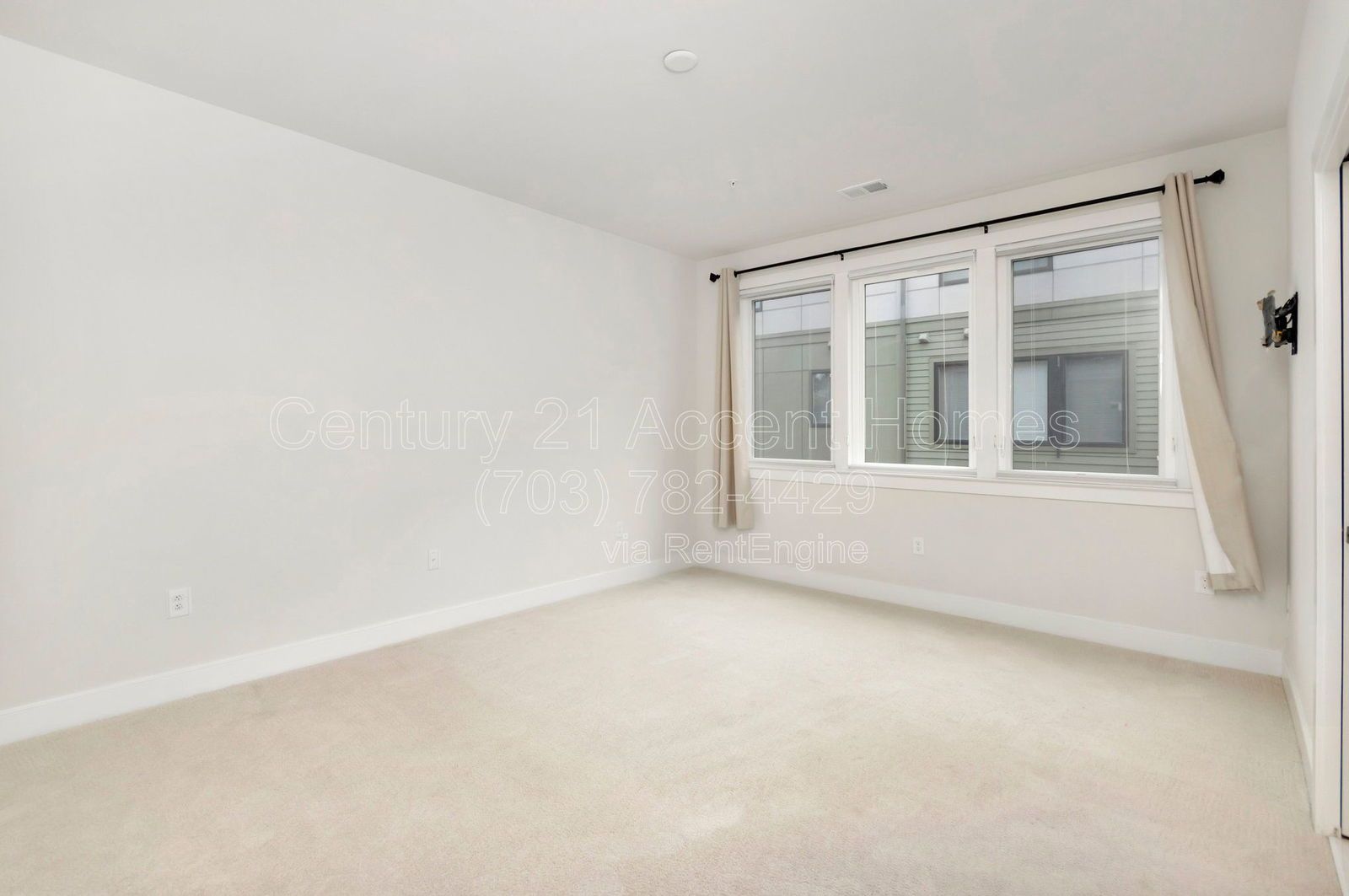 402 stabler Ln property image