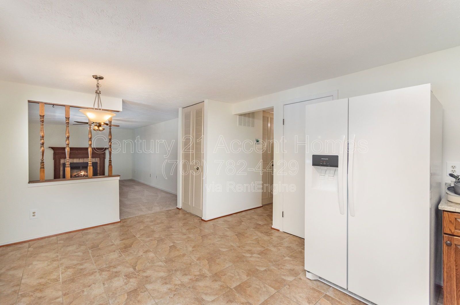 7690Middle property image