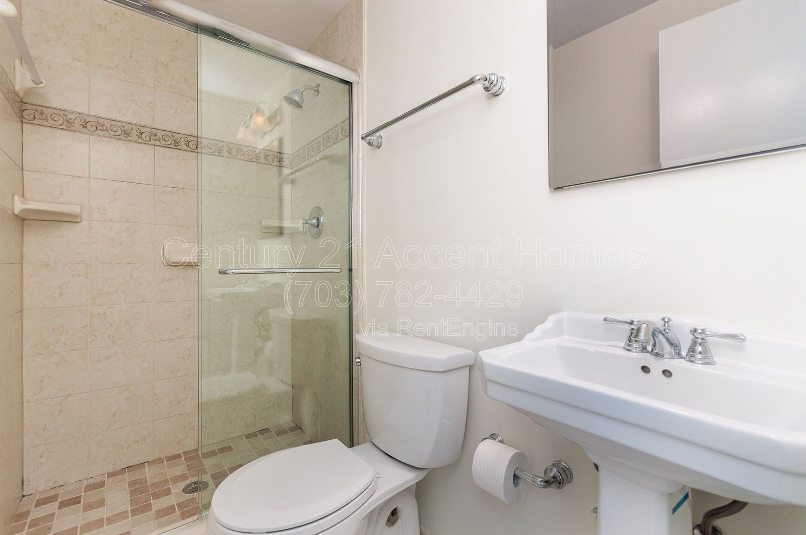 7690Middle property image