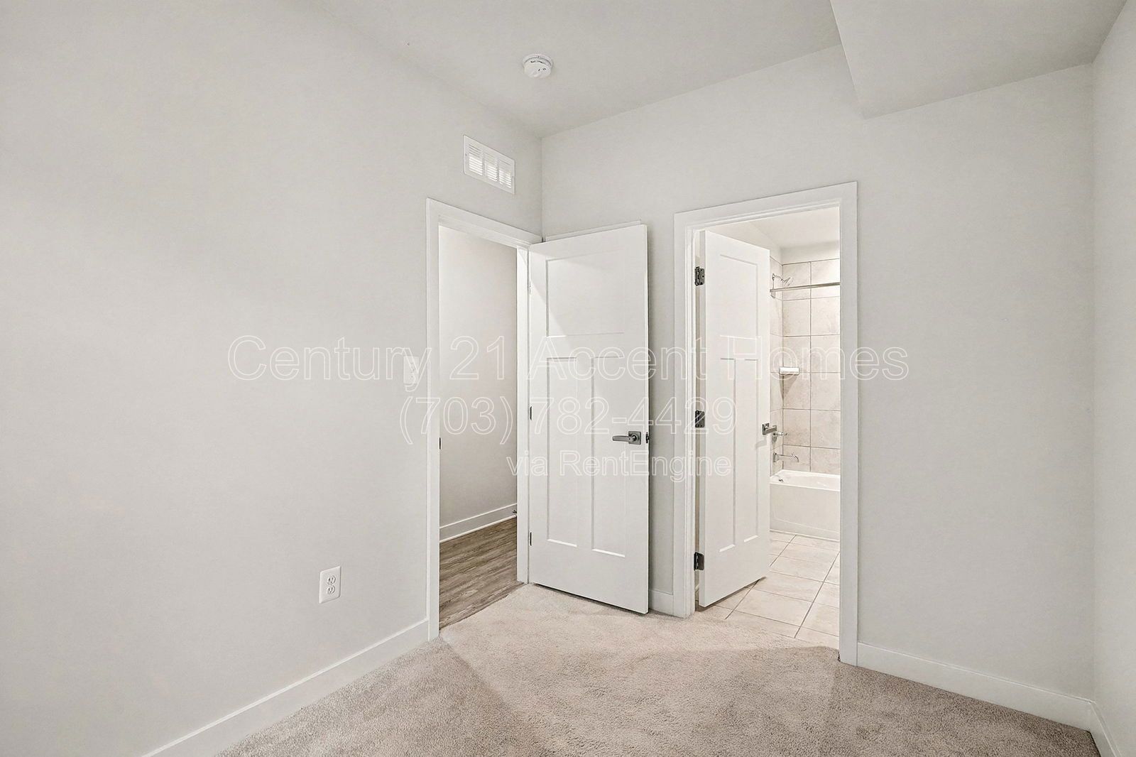 2654Jetstr property image