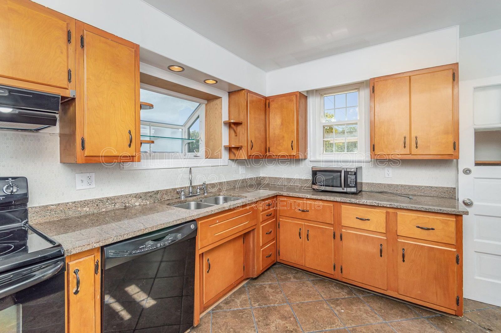 1700 14th property image