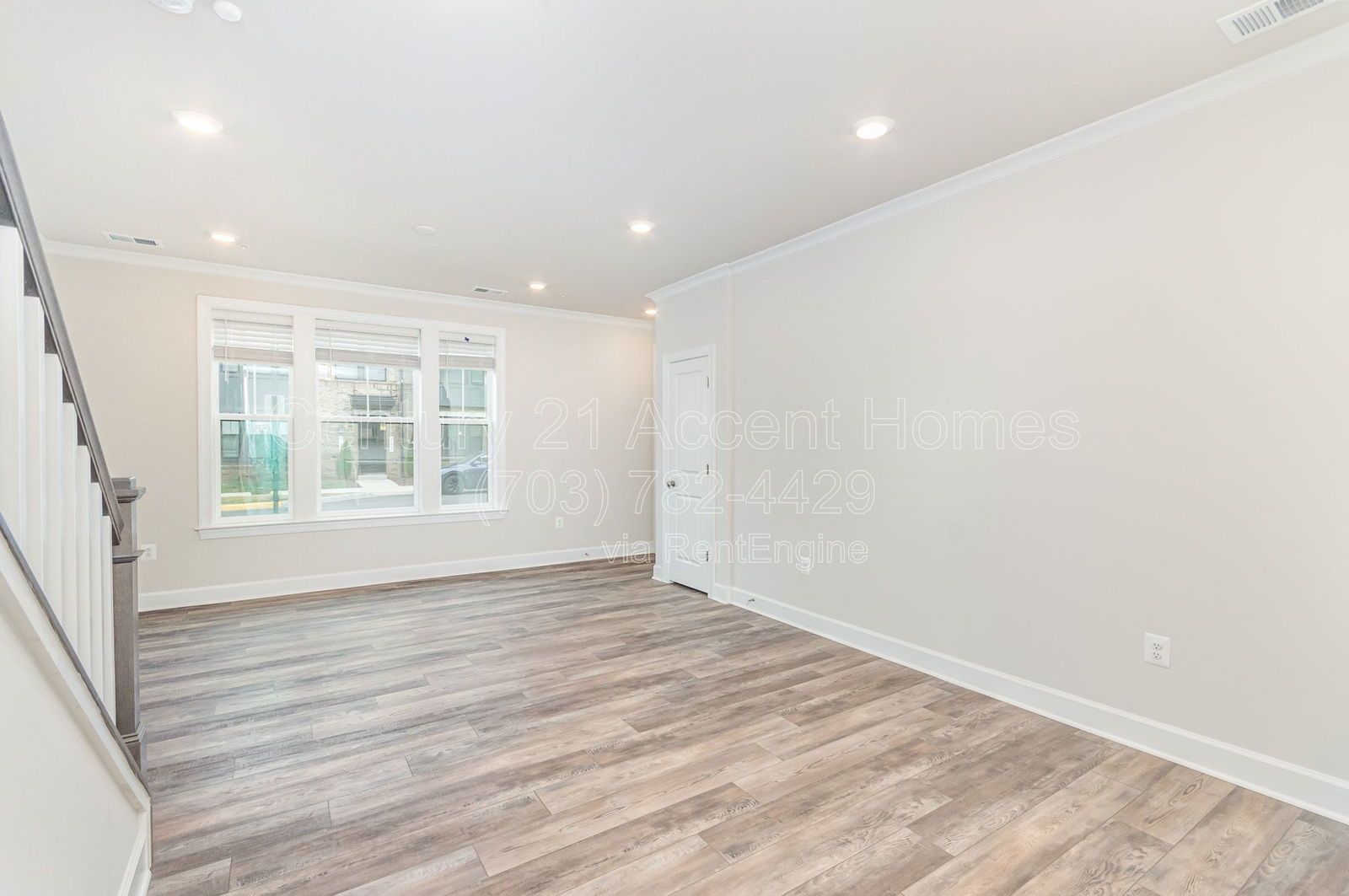 43488Stone property image