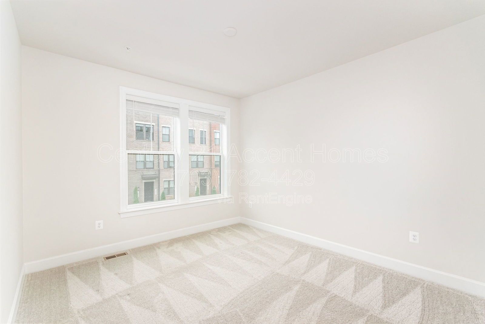 43488Stone property image