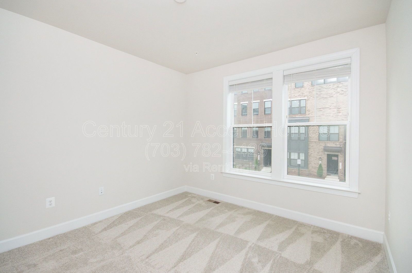 43488Stone property image