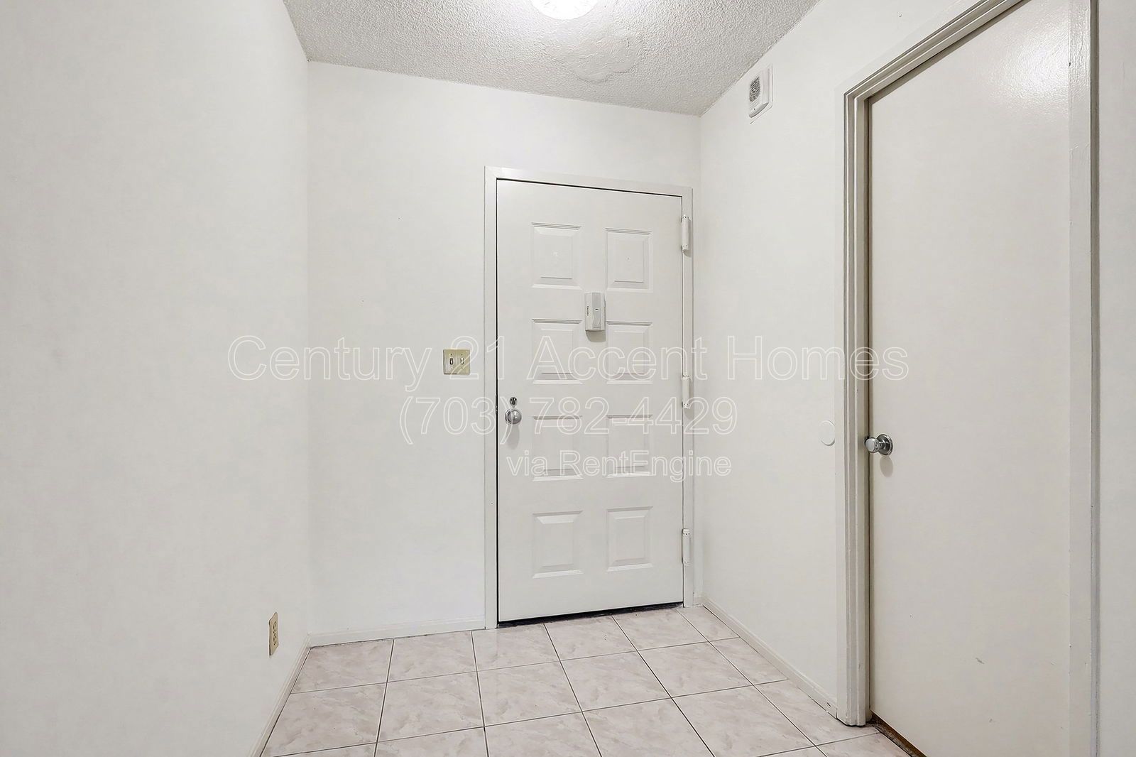 8380Greens104 property image