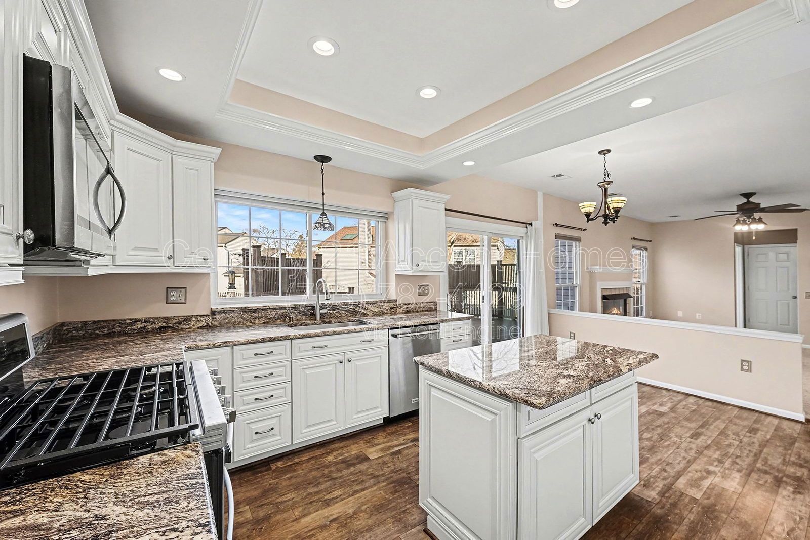 2816KingEl property image