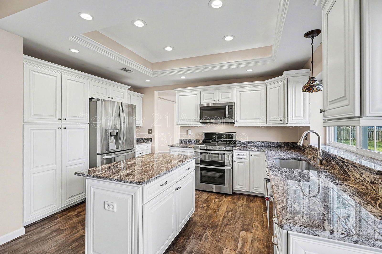 2816KingEl property image