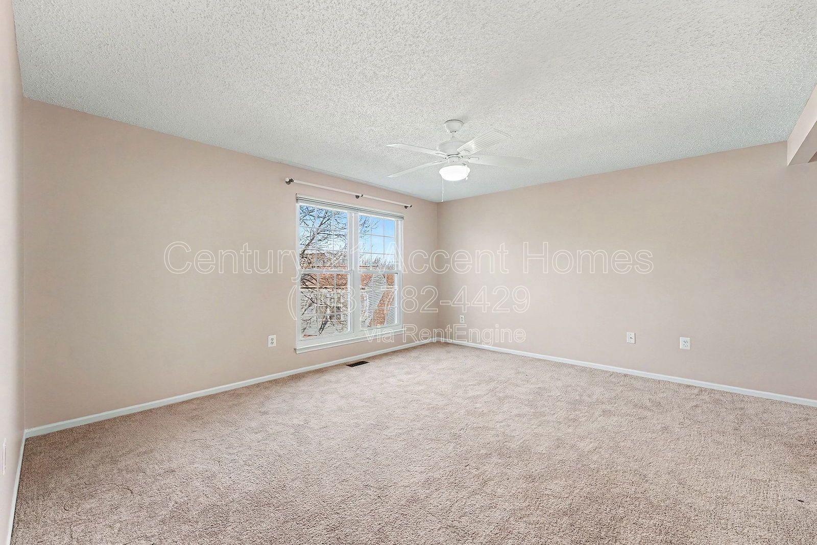 2816KingEl property image