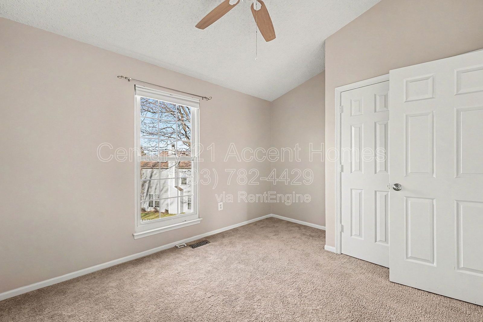 2816KingEl property image