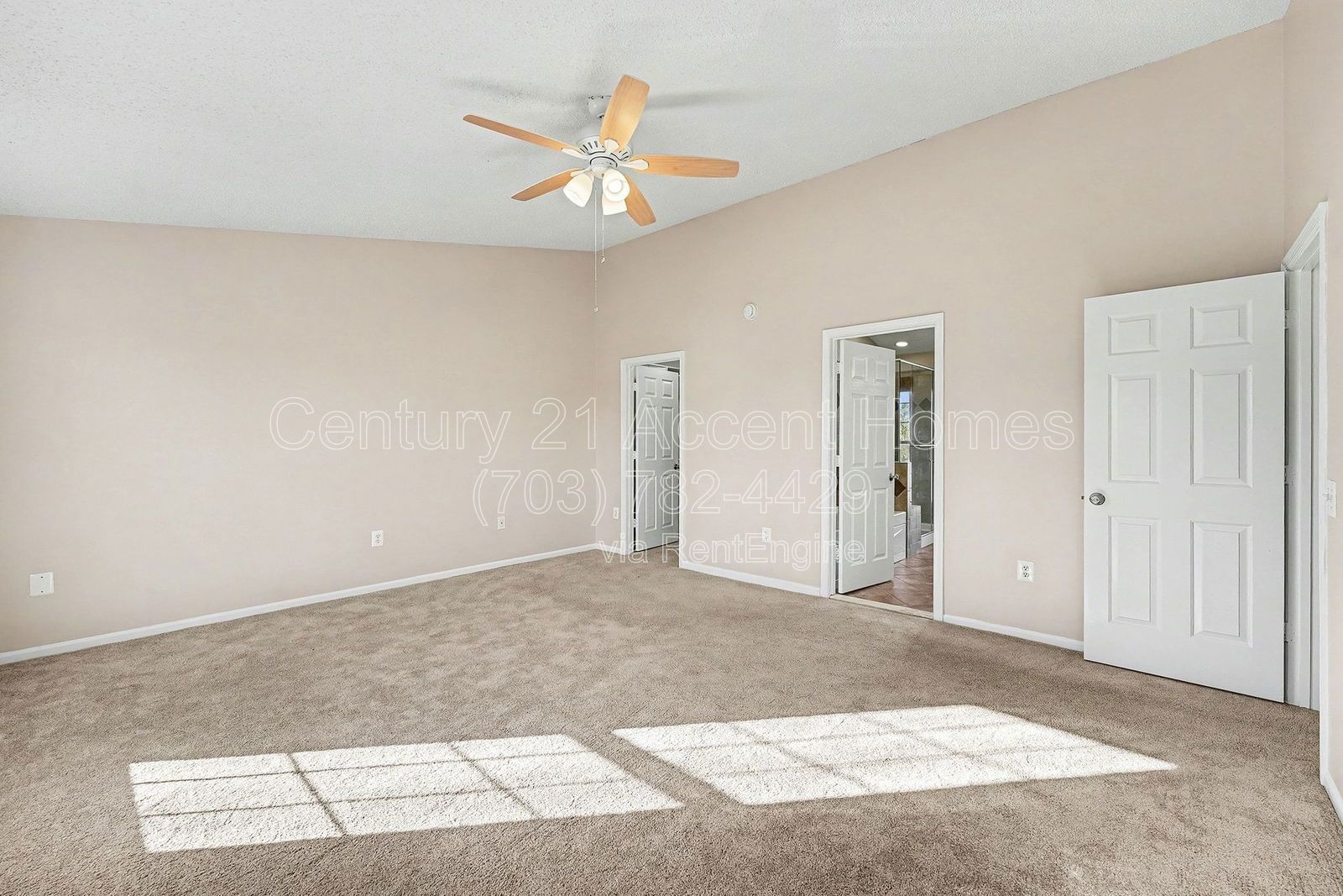 2816KingEl property image