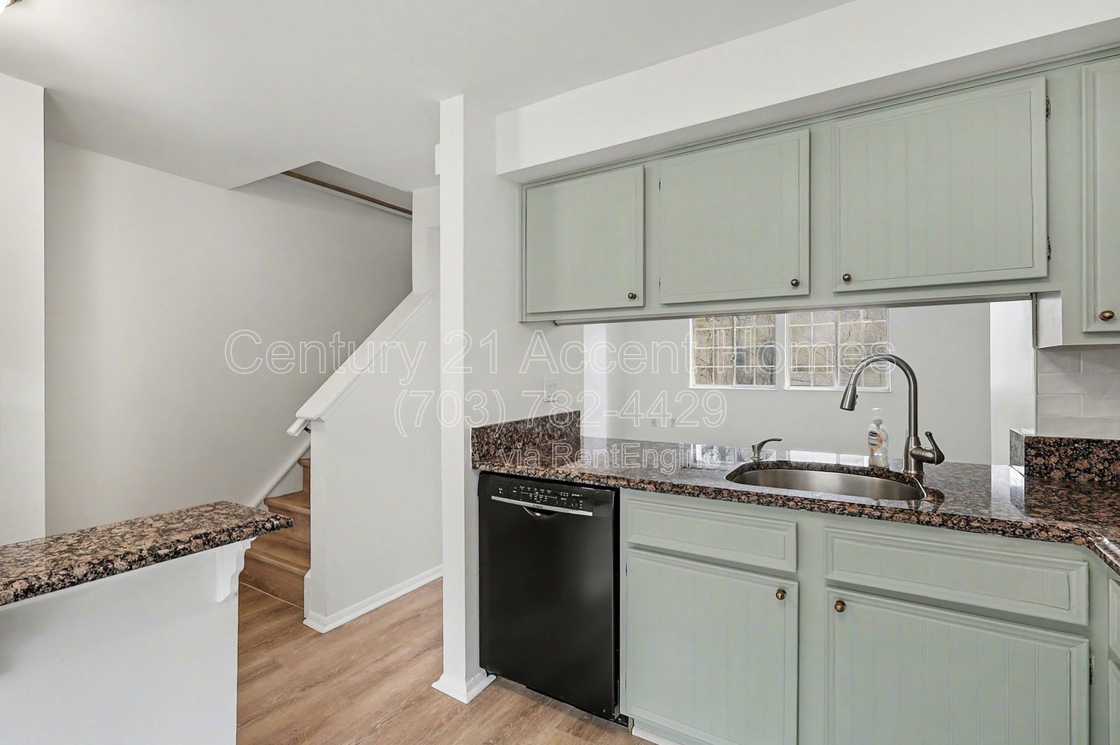 1664Harves property image