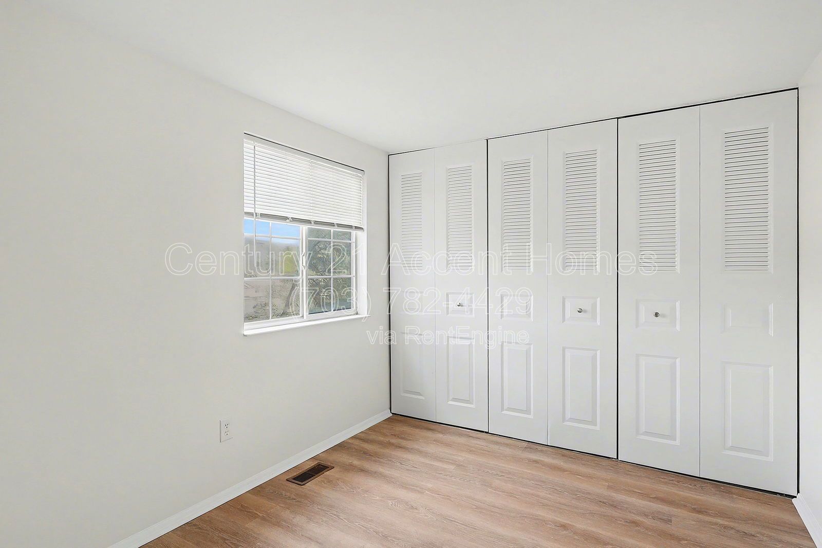 1664Harves property image