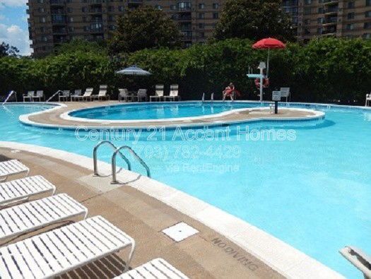 8380Greens104 property image