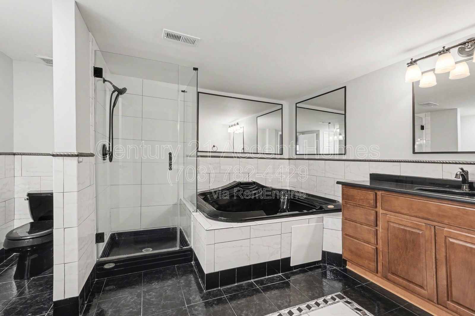 1012Aquia property image