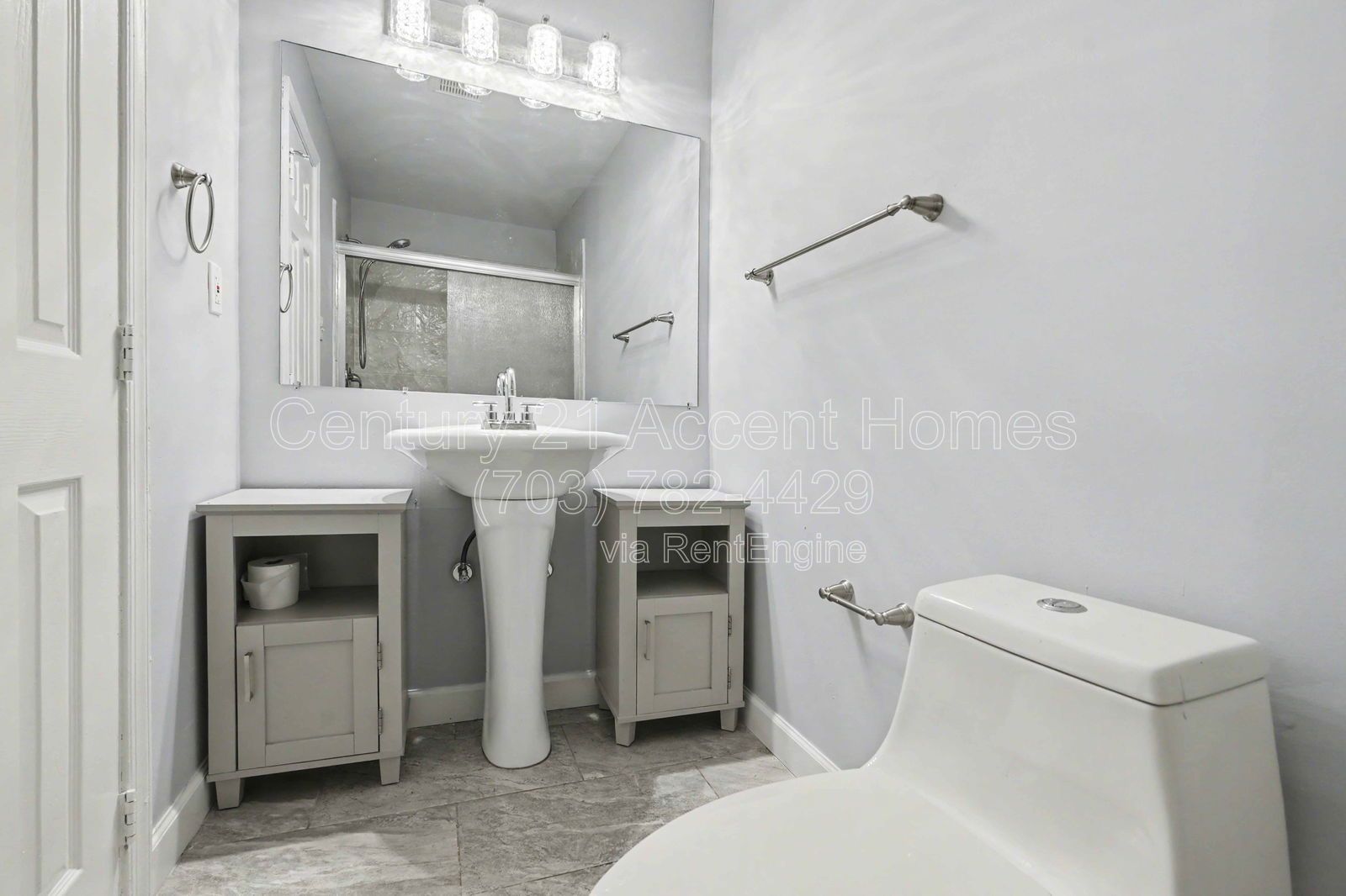 1012Aquia property image