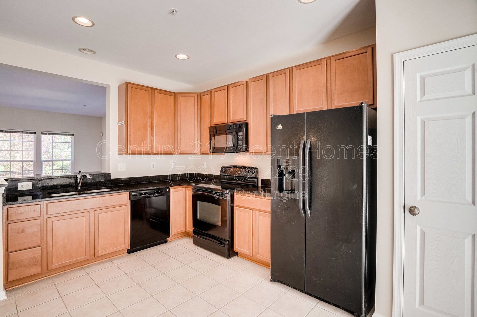 23515 Forest Haven property image