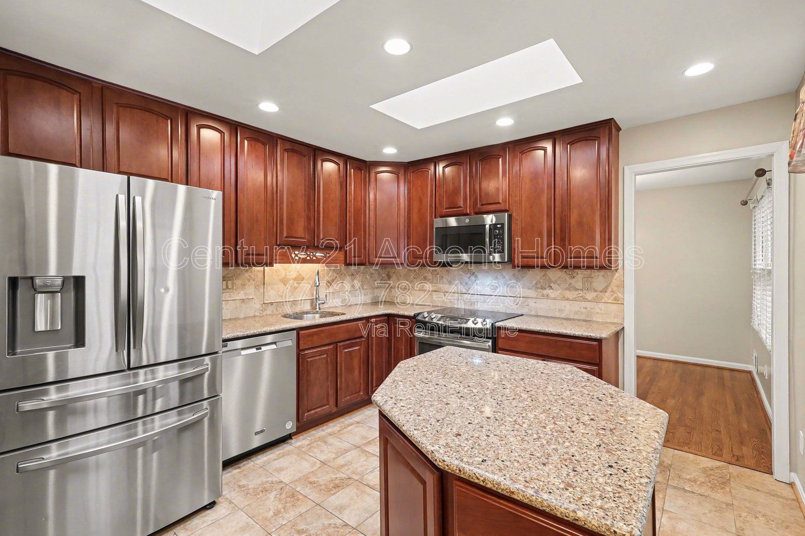 6117Lynley property image