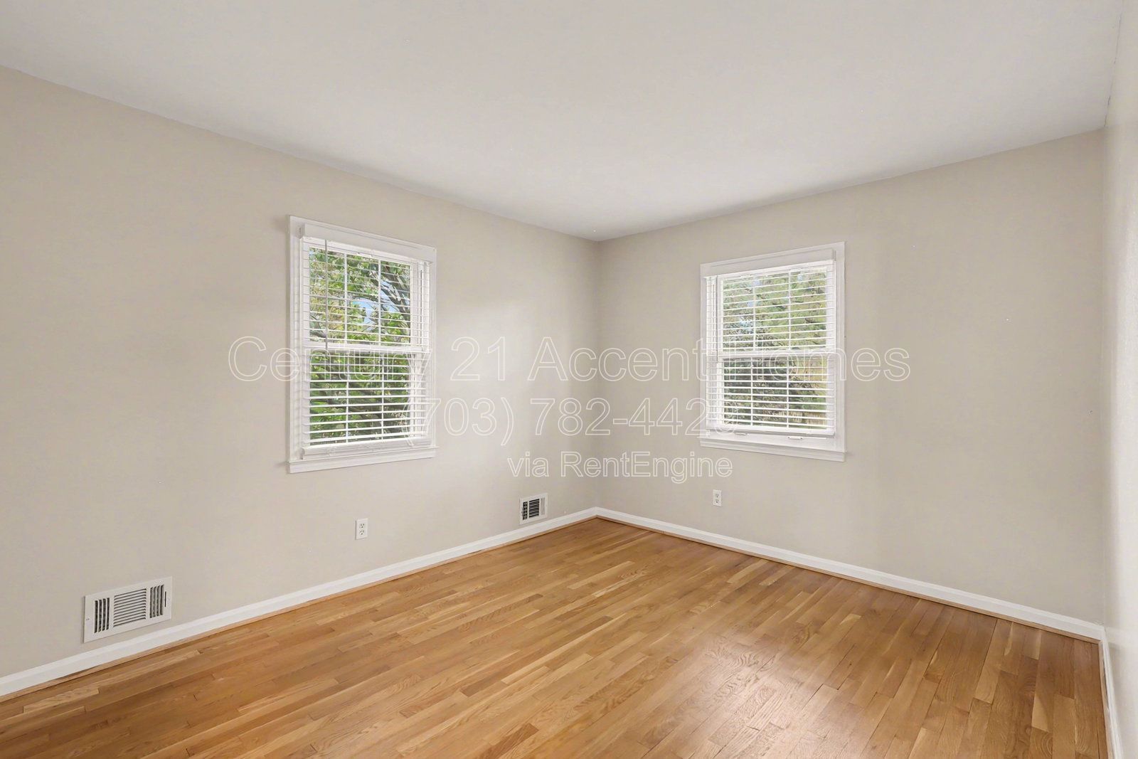 6117Lynley property image