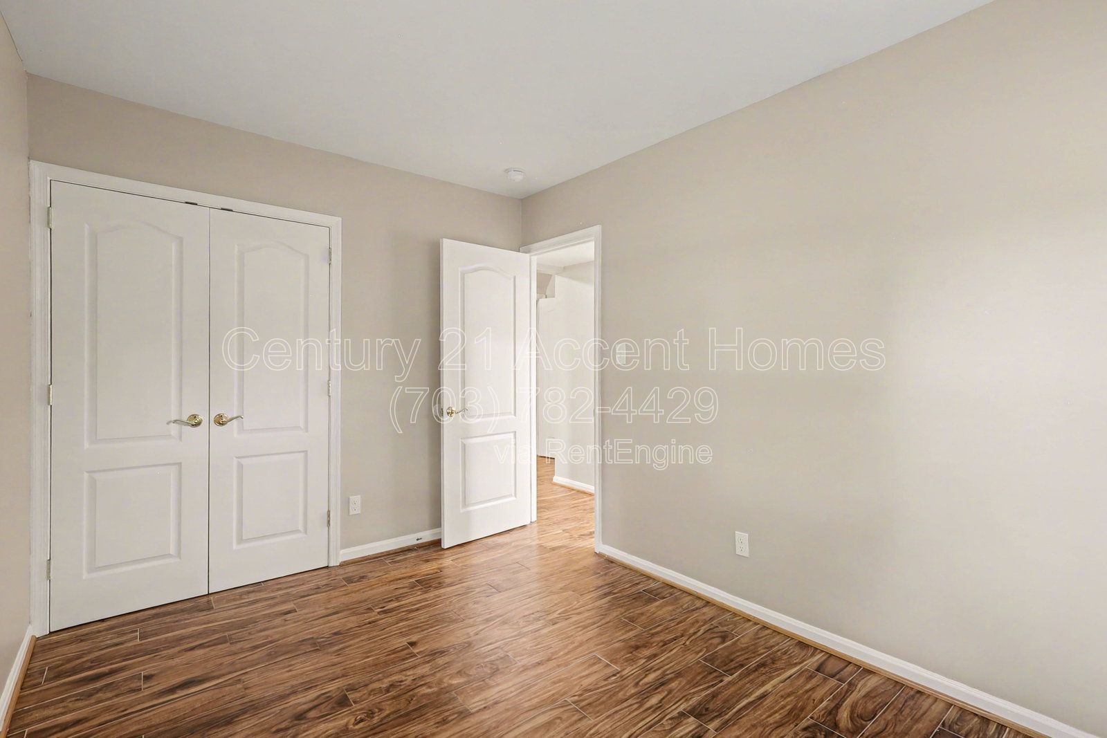 6117Lynley property image