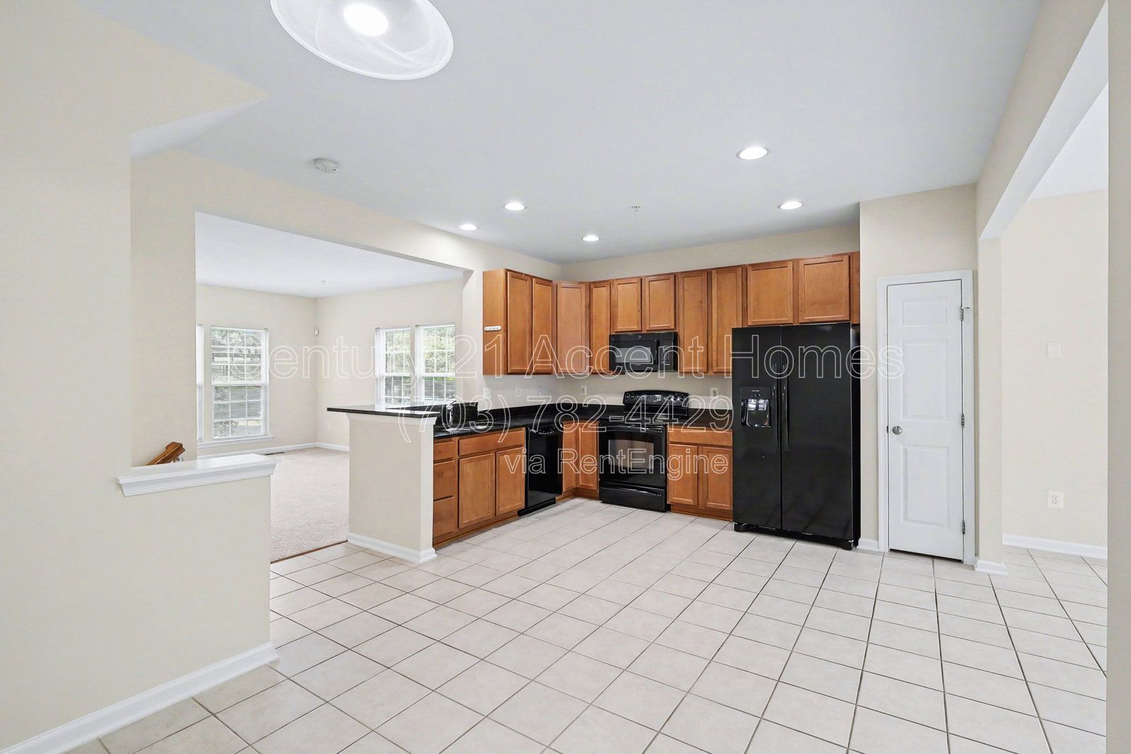 23515 Forest Haven property image
