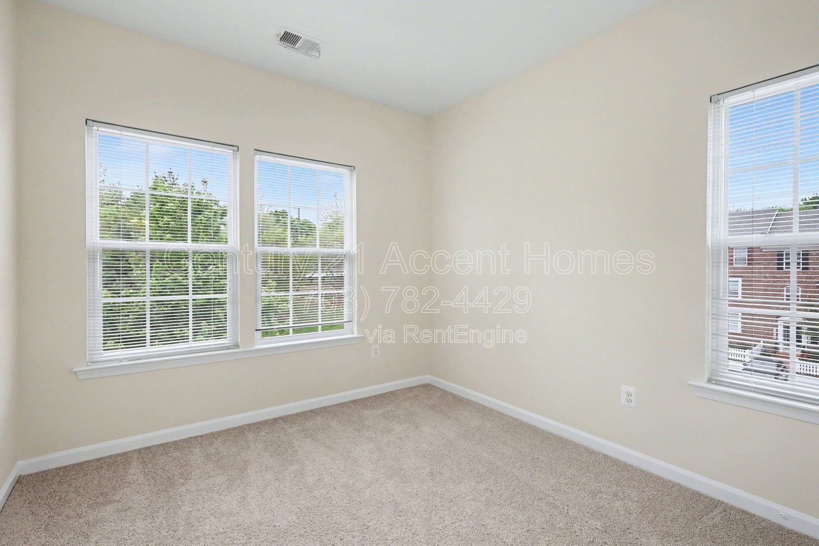 23515 Forest Haven property image