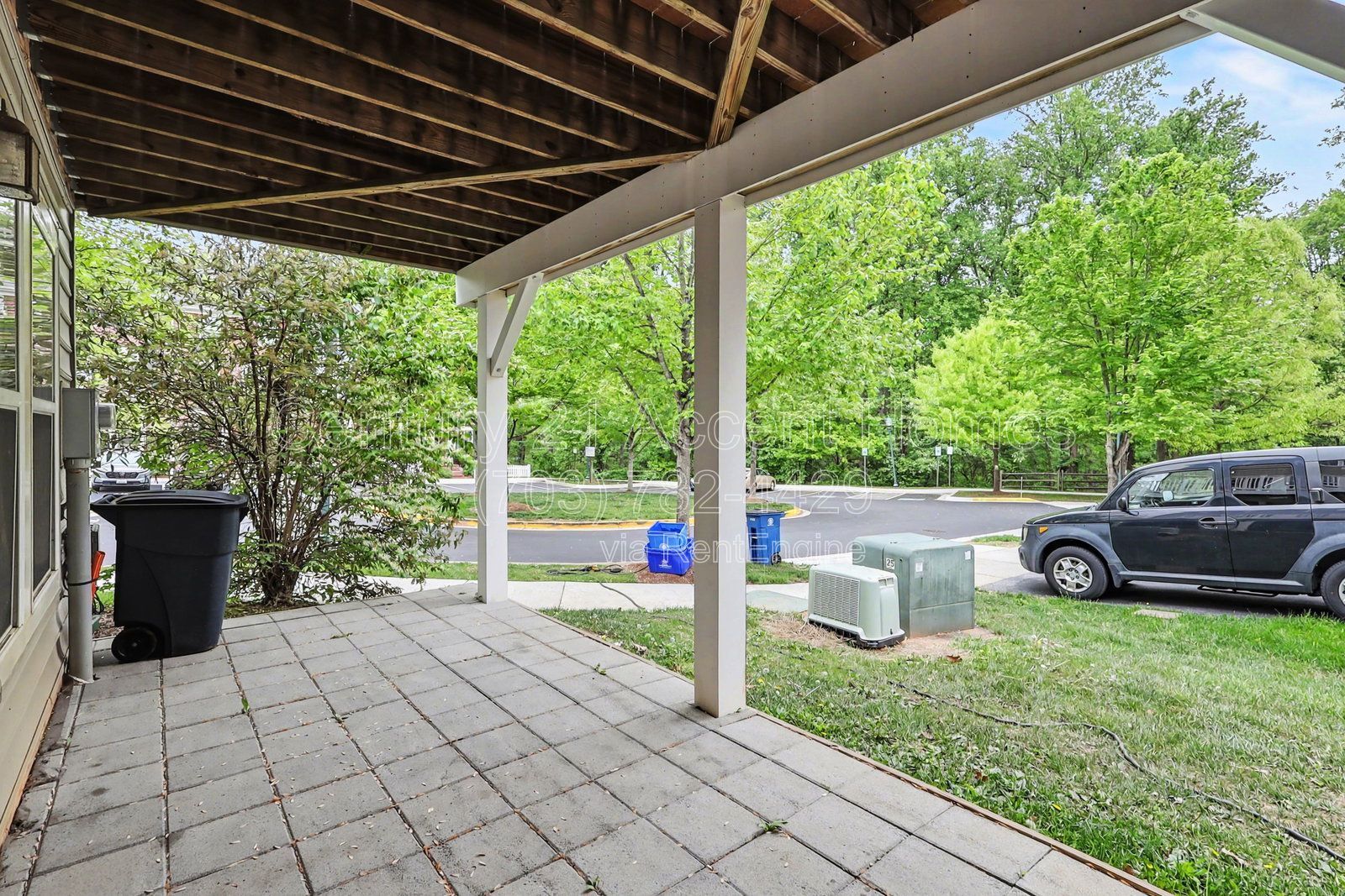 23515 Forest Haven property image