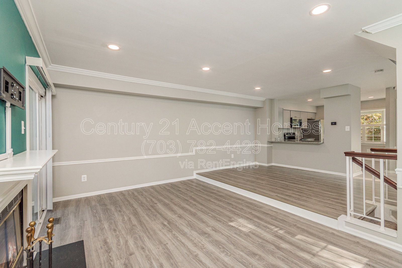 8512Laurel property image