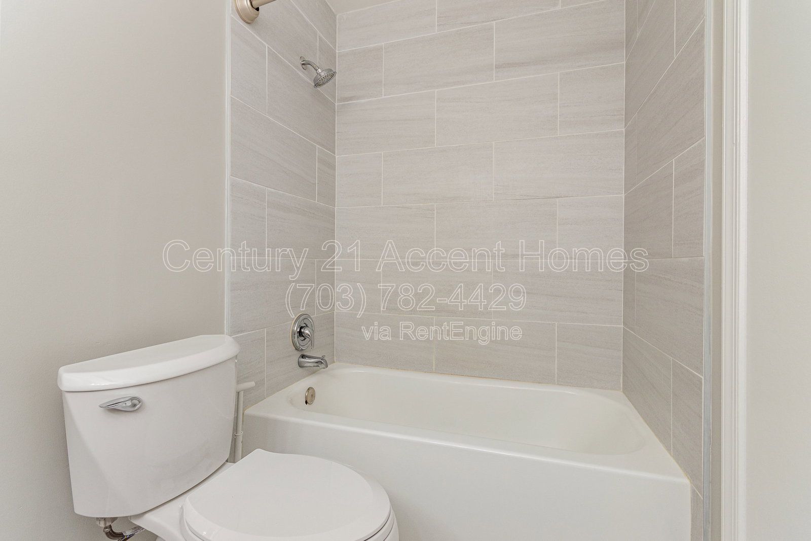 8512Laurel property image